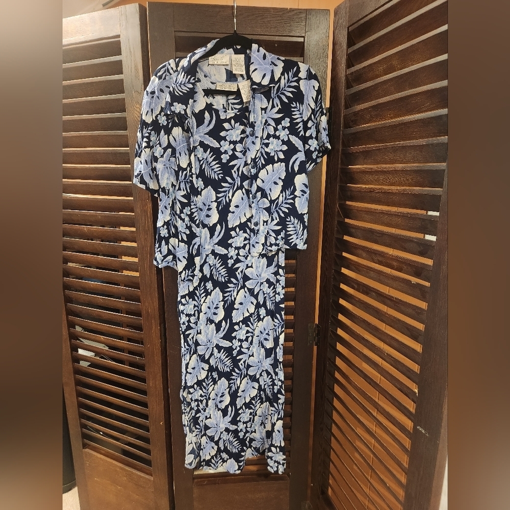 Kathie Lee Collection Blue and White Floral Maxi Dress